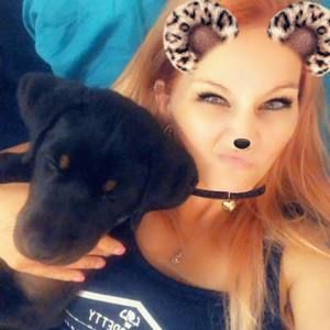 Meet your Posher, Ashley